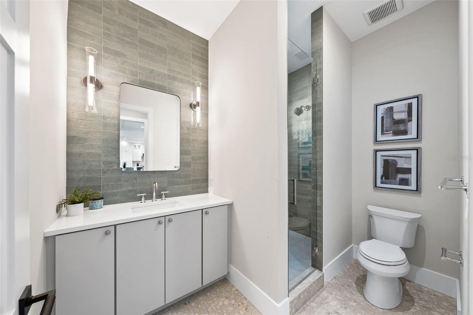 2106 S CORTEZ AVE, TAMPA, FL, 33629