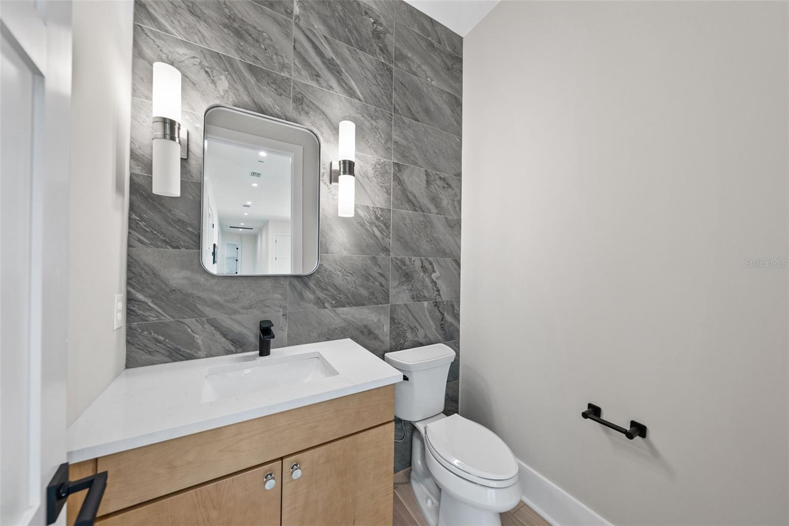 2106 S CORTEZ AVE, TAMPA, FL, 33629