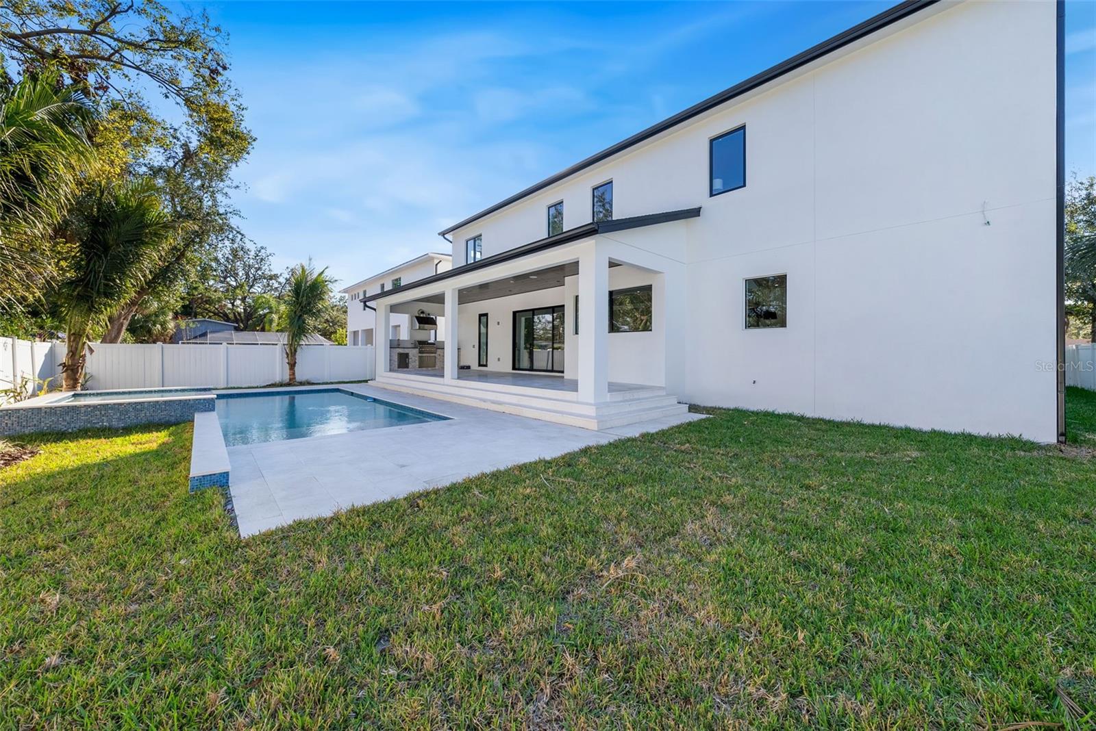 2106 S CORTEZ AVE, TAMPA, FL, 33629