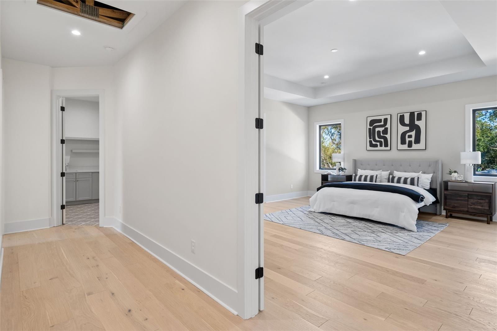 2106 S CORTEZ AVE, TAMPA, FL, 33629