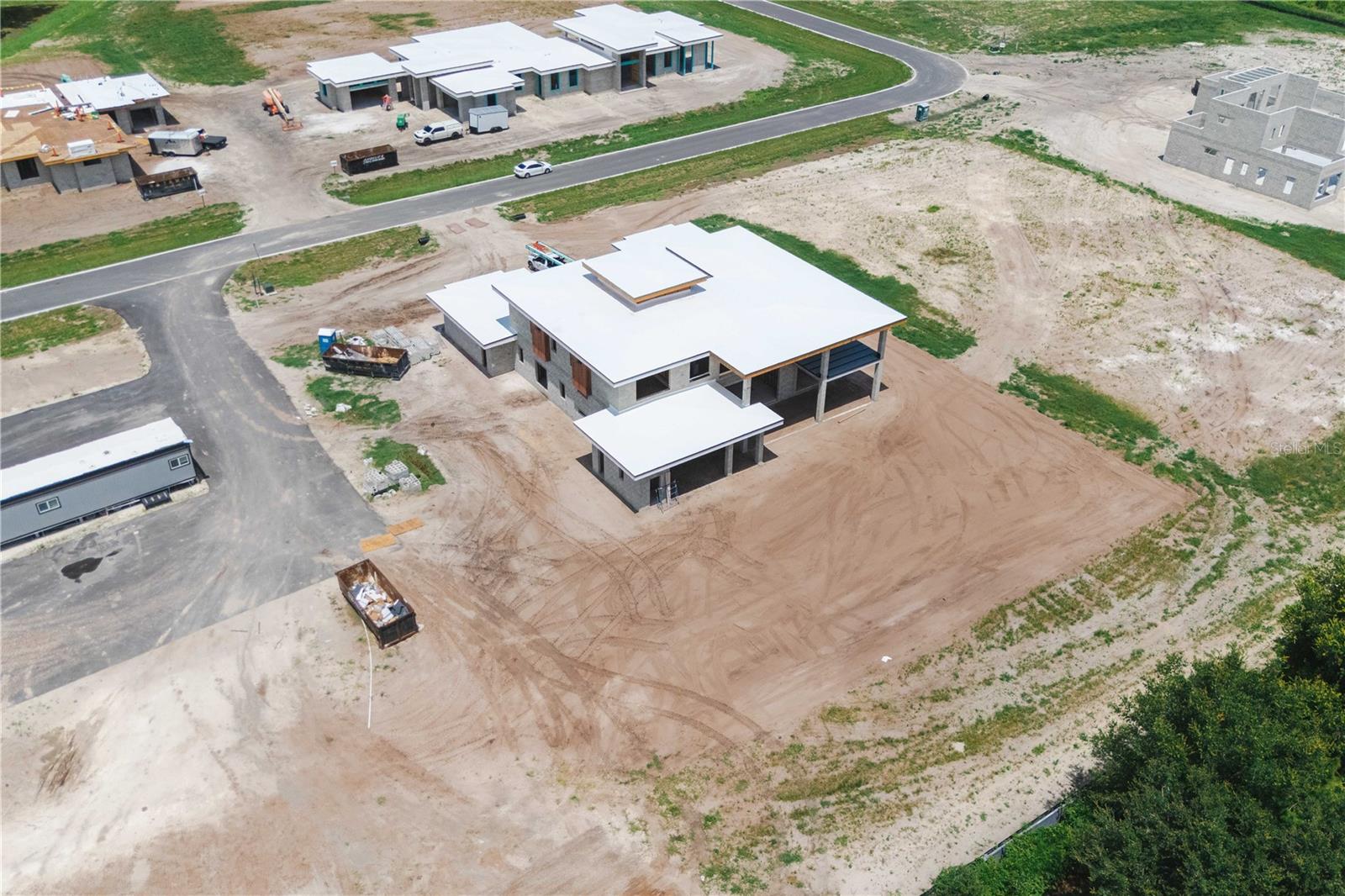 TB8382396 Property Photo