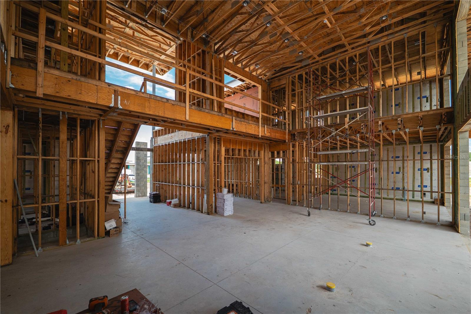 TB8382396 Property Photo