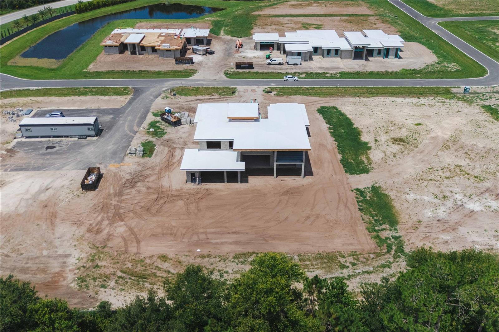 TB8382396 Property Photo