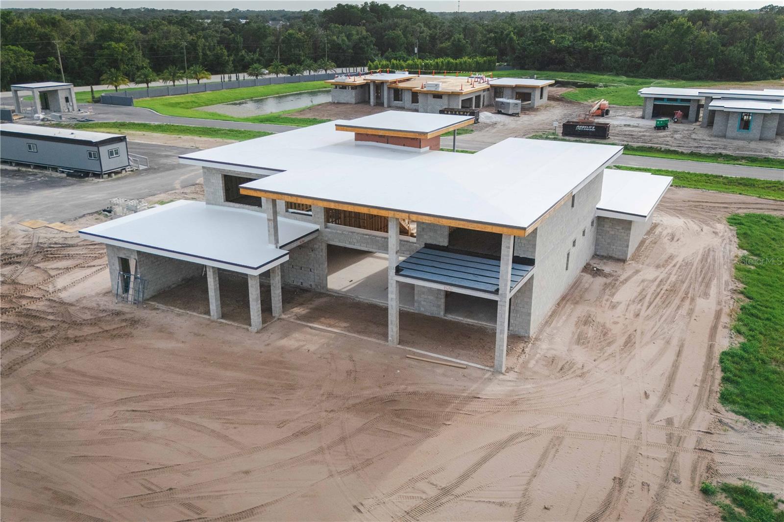 TB8382396 Property Photo