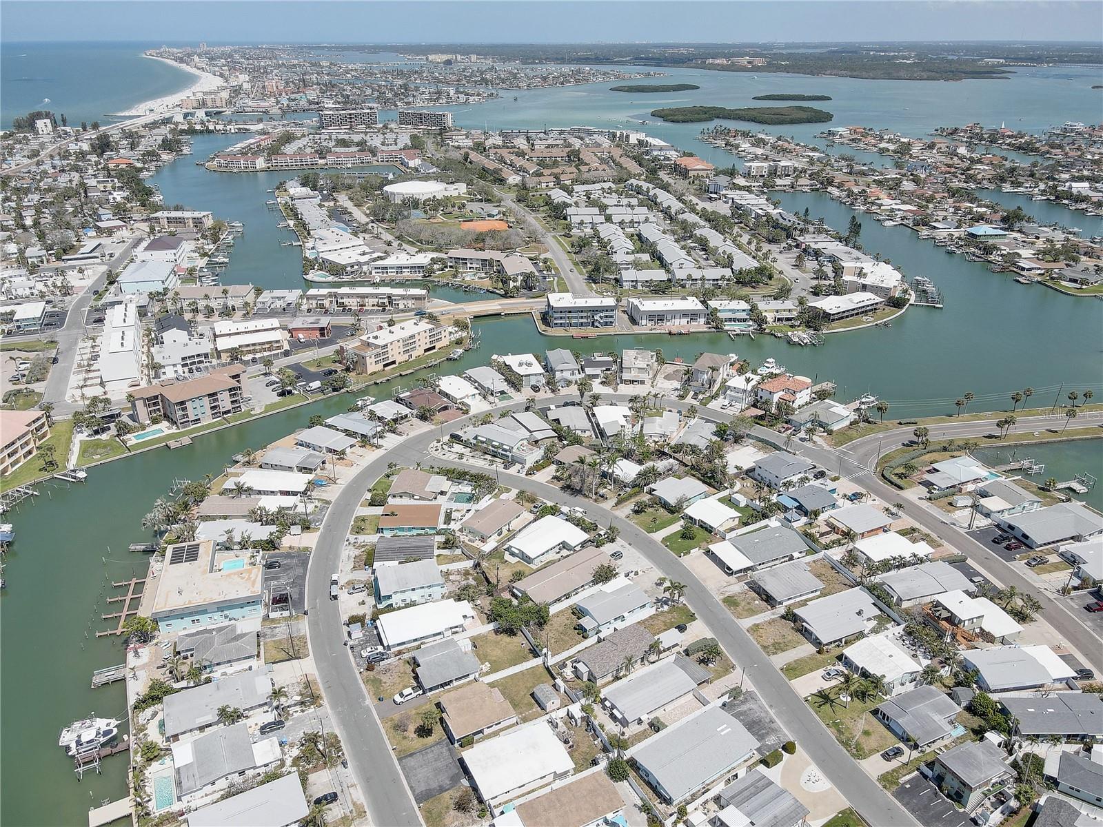 265 115TH AVE, TREASURE ISLAND, FL, 33706