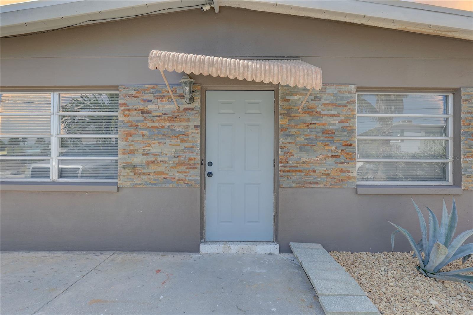 265 115TH AVE, TREASURE ISLAND, FL, 33706