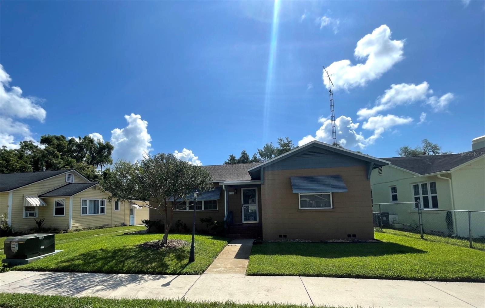 322 S 4TH ST, LEESBURG, FL, 34748