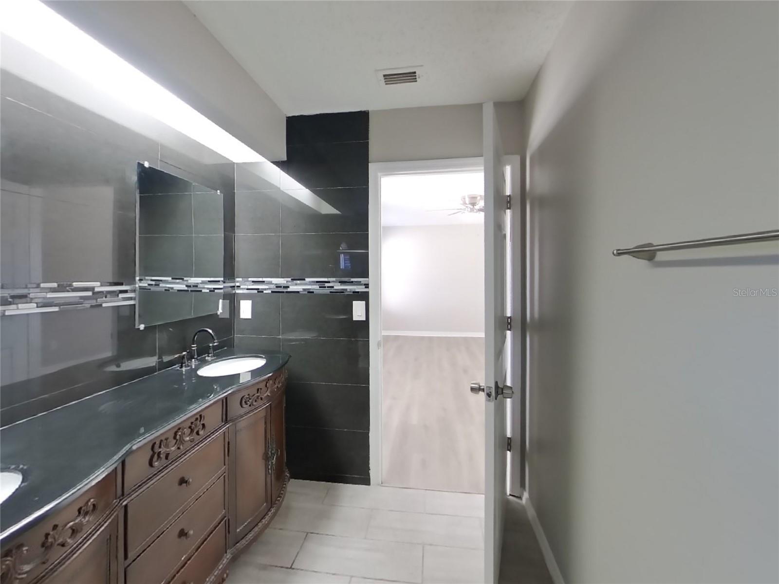 1714 TARAH TRACE DR, BRANDON, FL, 33510