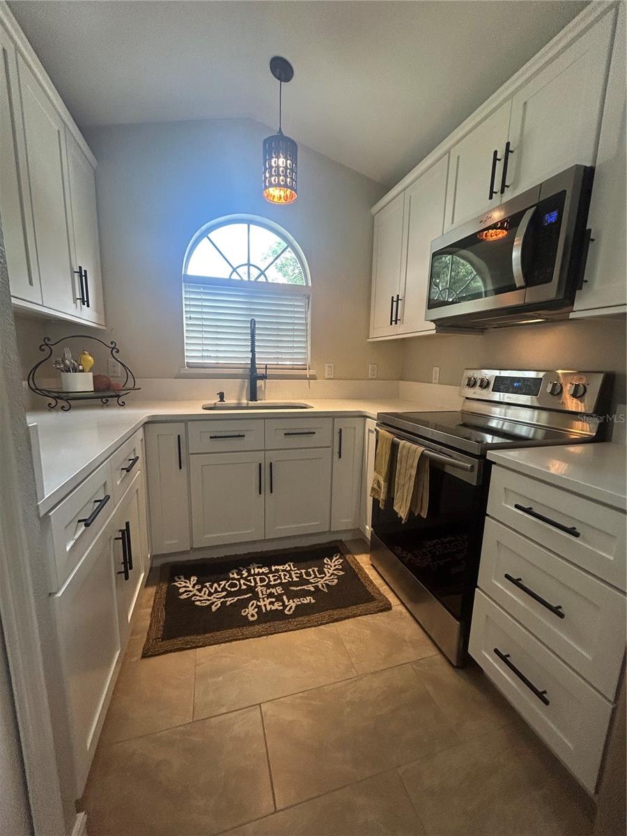 6738 MAGNOLIA POINTE CIR, ORLANDO, FL, 32810