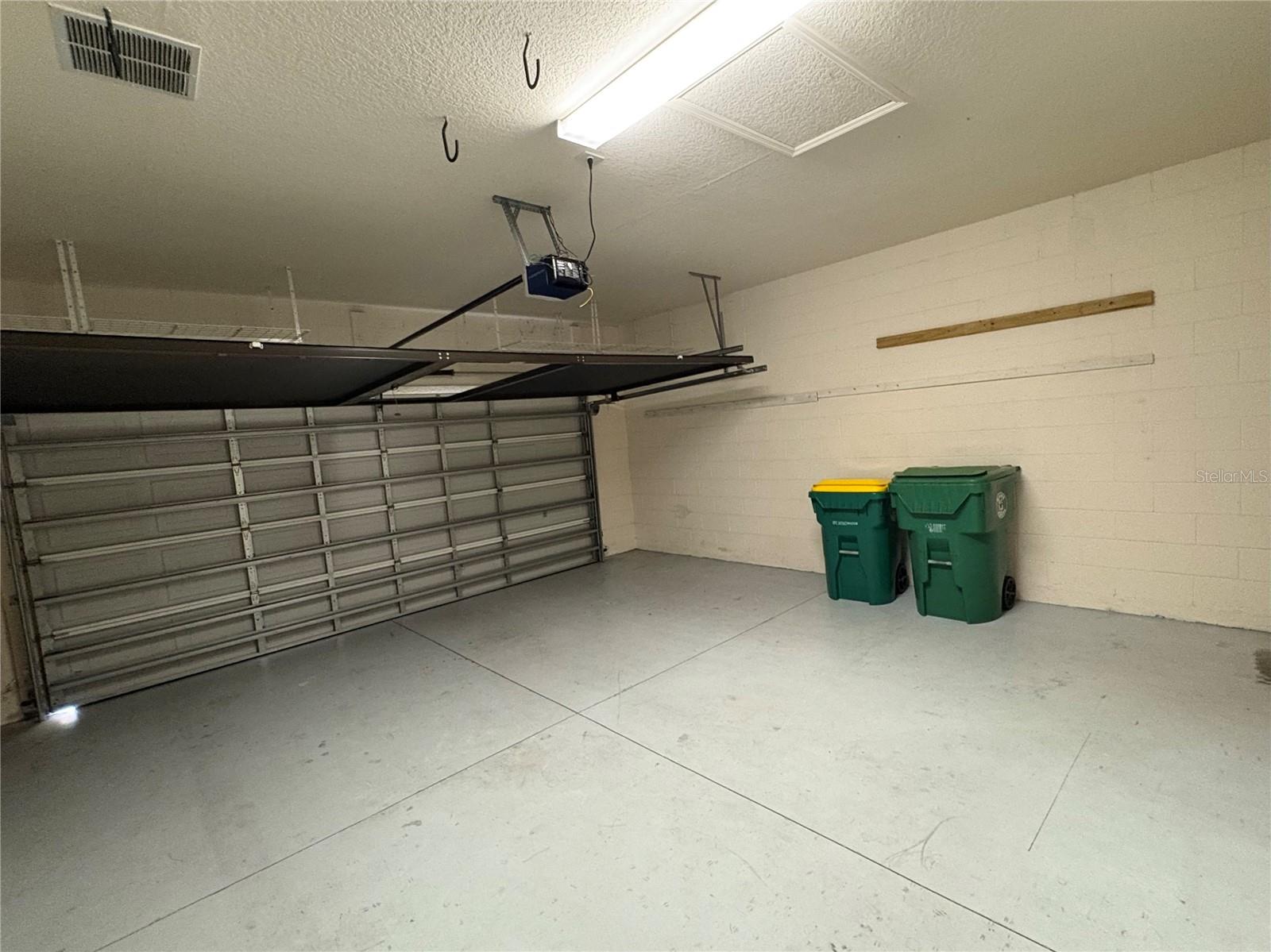 402 RAVENSHILL WAY, DELAND, FL, 32724