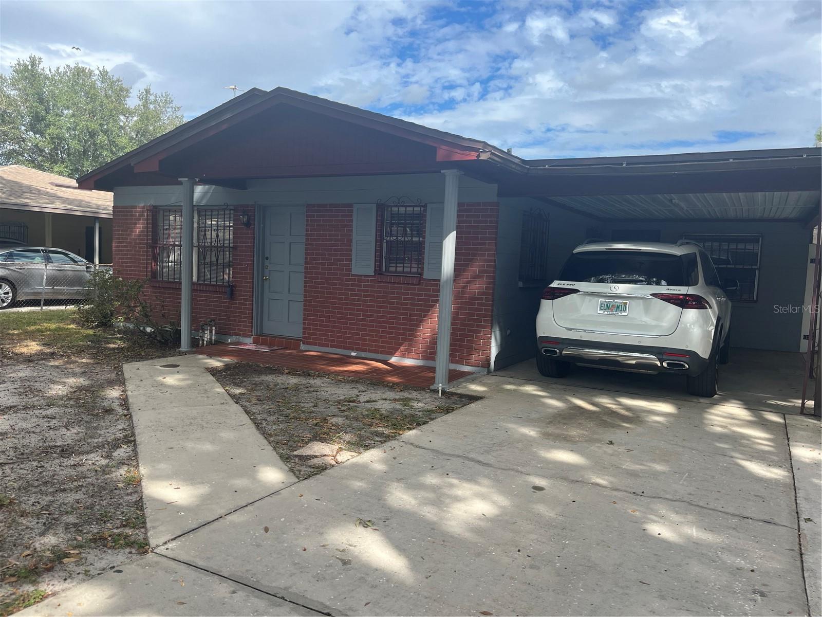 7401 N ALBANY AVE, TAMPA, FL, 33604