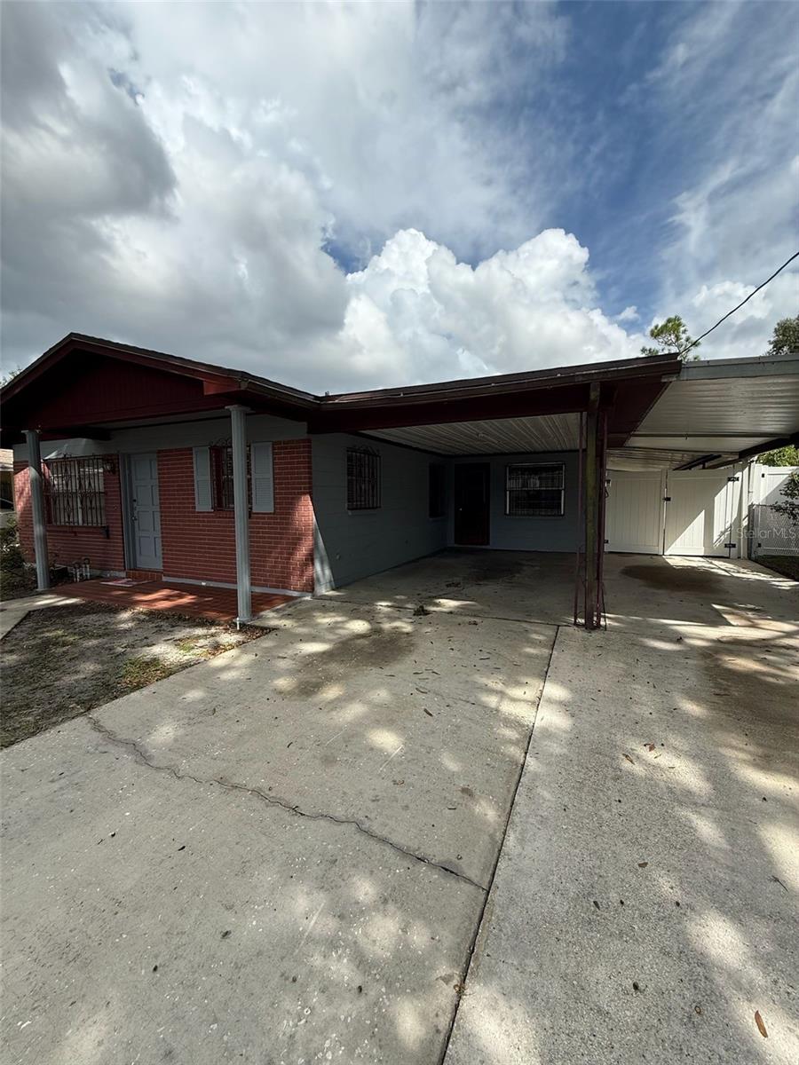 7401 N ALBANY AVE, TAMPA, FL, 33604