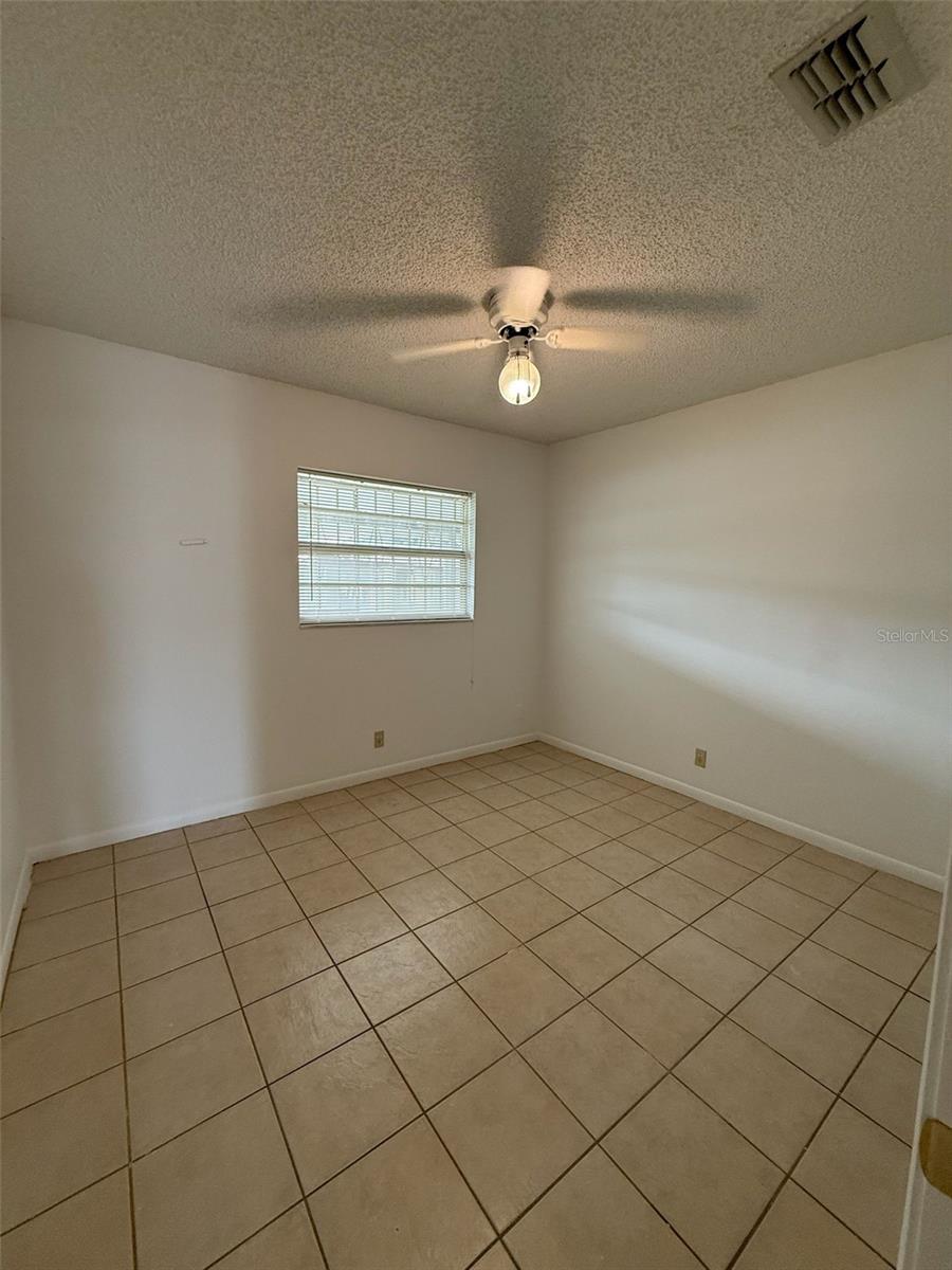 7401 N ALBANY AVE, TAMPA, FL, 33604