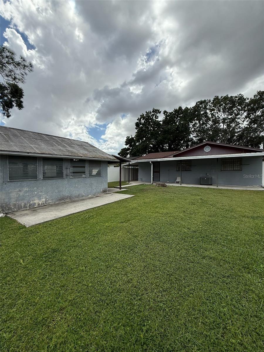 7401 N ALBANY AVE, TAMPA, FL, 33604