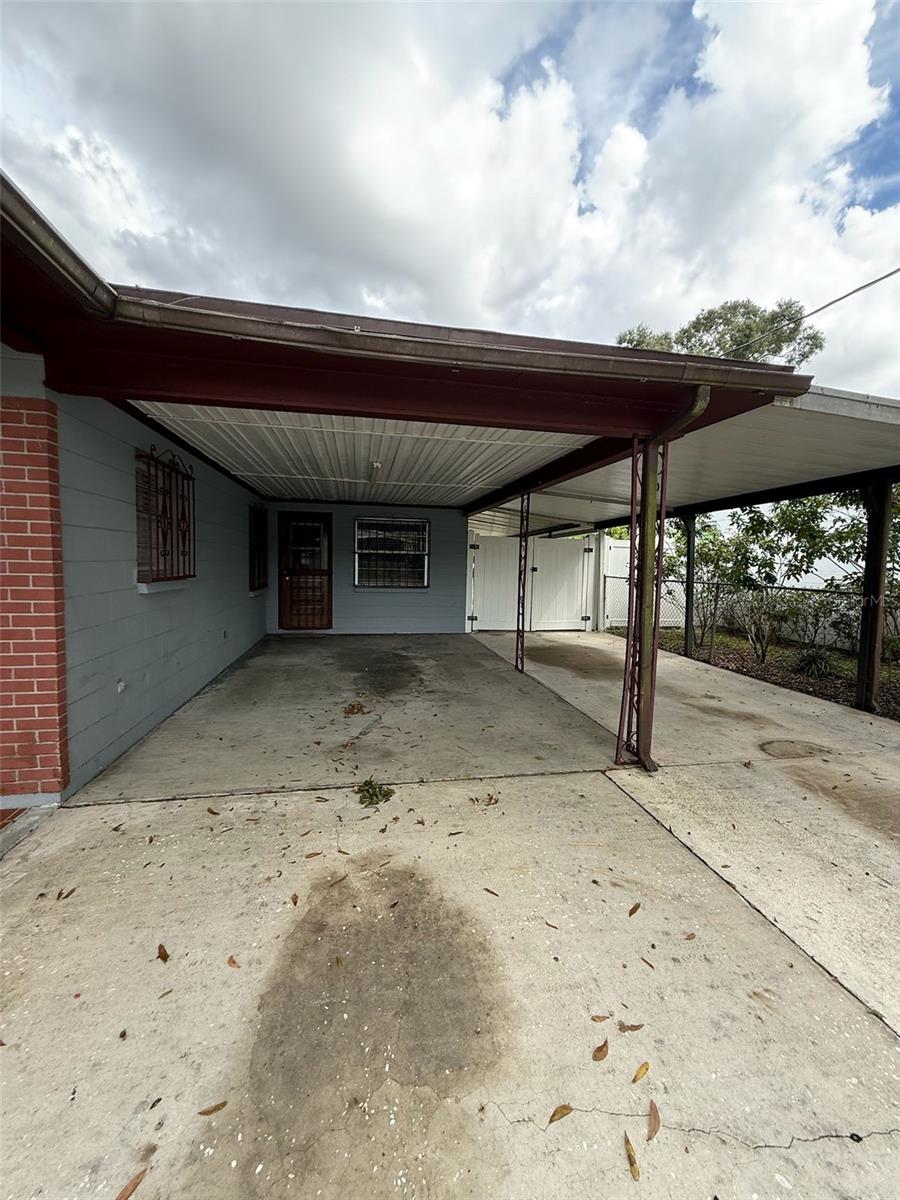 7401 N ALBANY AVE, TAMPA, FL, 33604