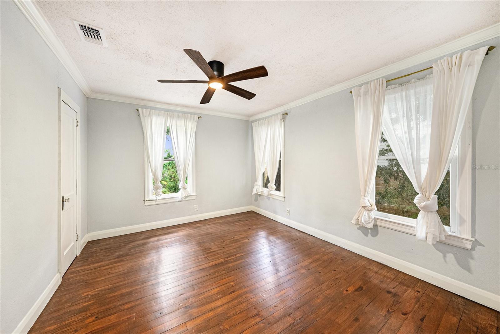 4406 N OLA AVE, TAMPA, FL, 33603