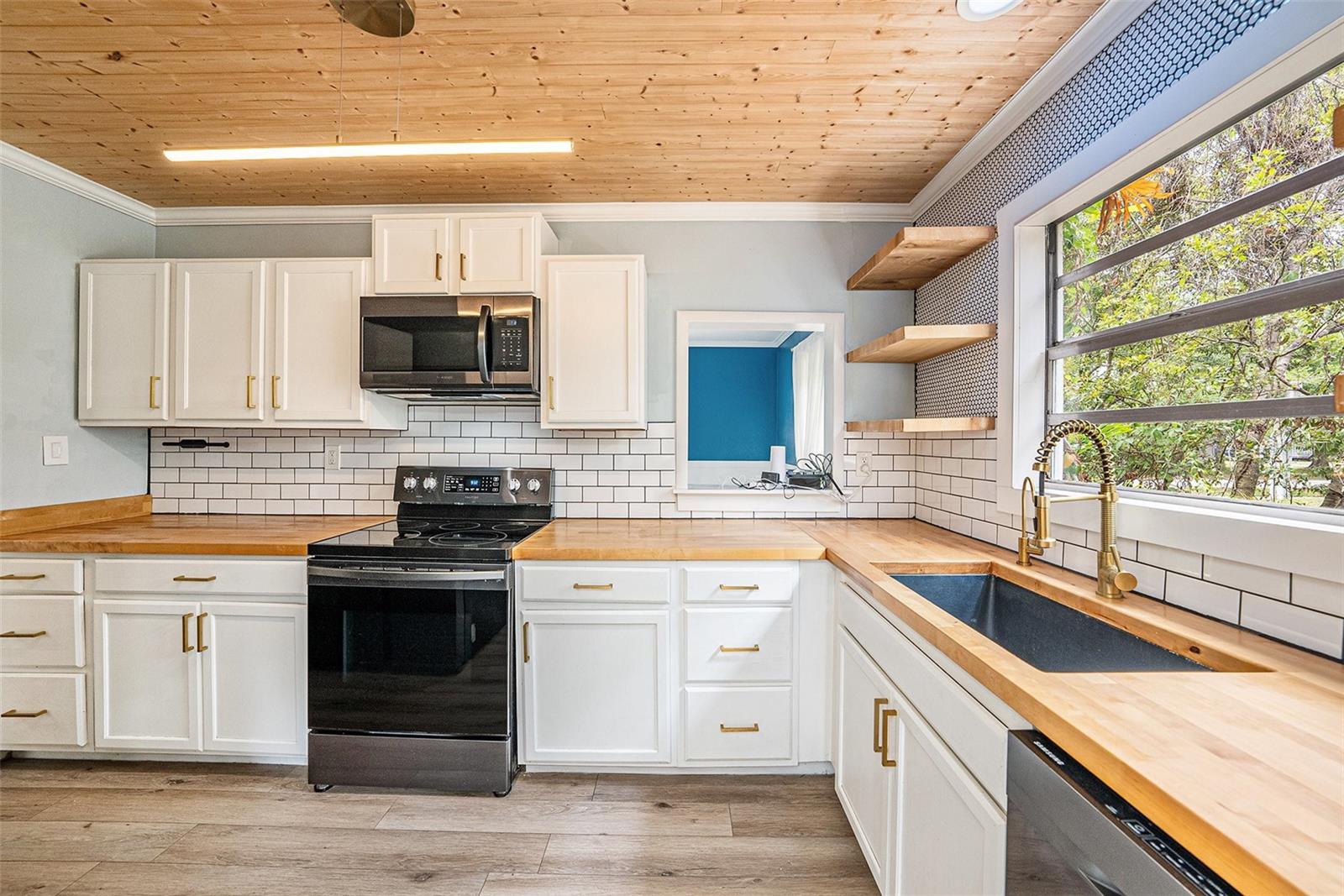 4406 N OLA AVE, TAMPA, FL, 33603