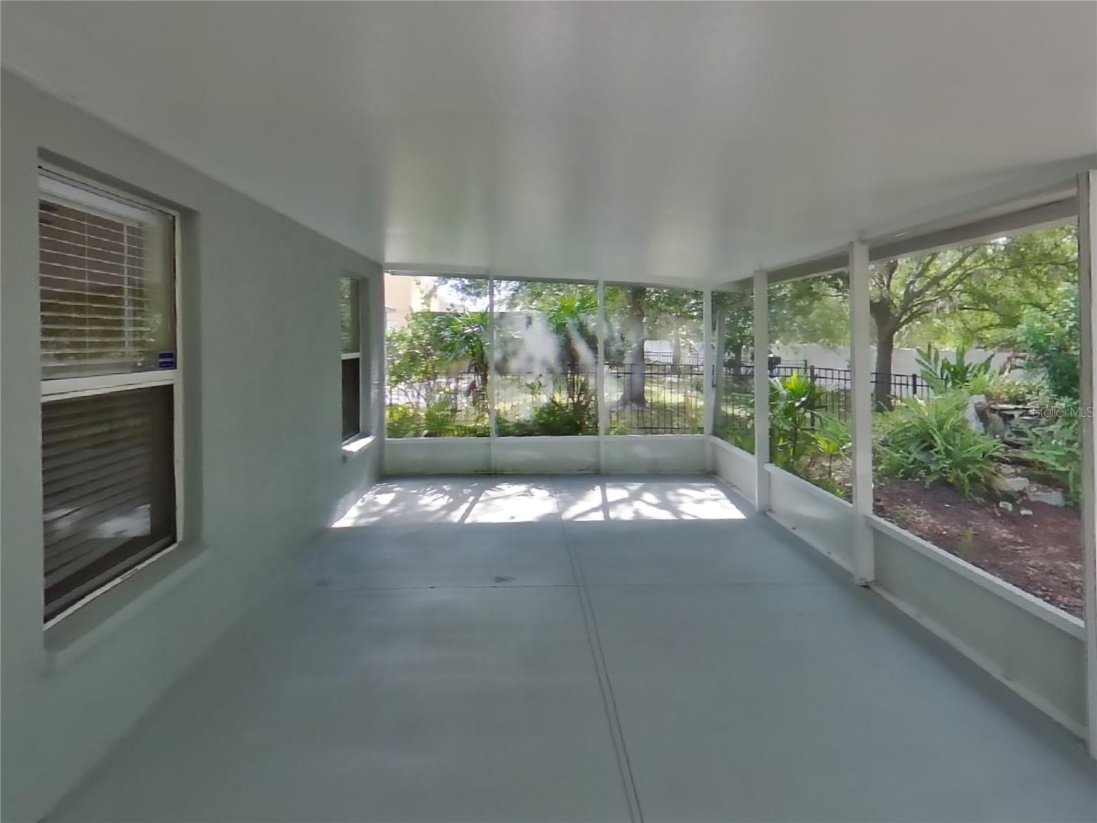 30634 WHITE BIRD AVE, WESLEY CHAPEL, FL, 33543