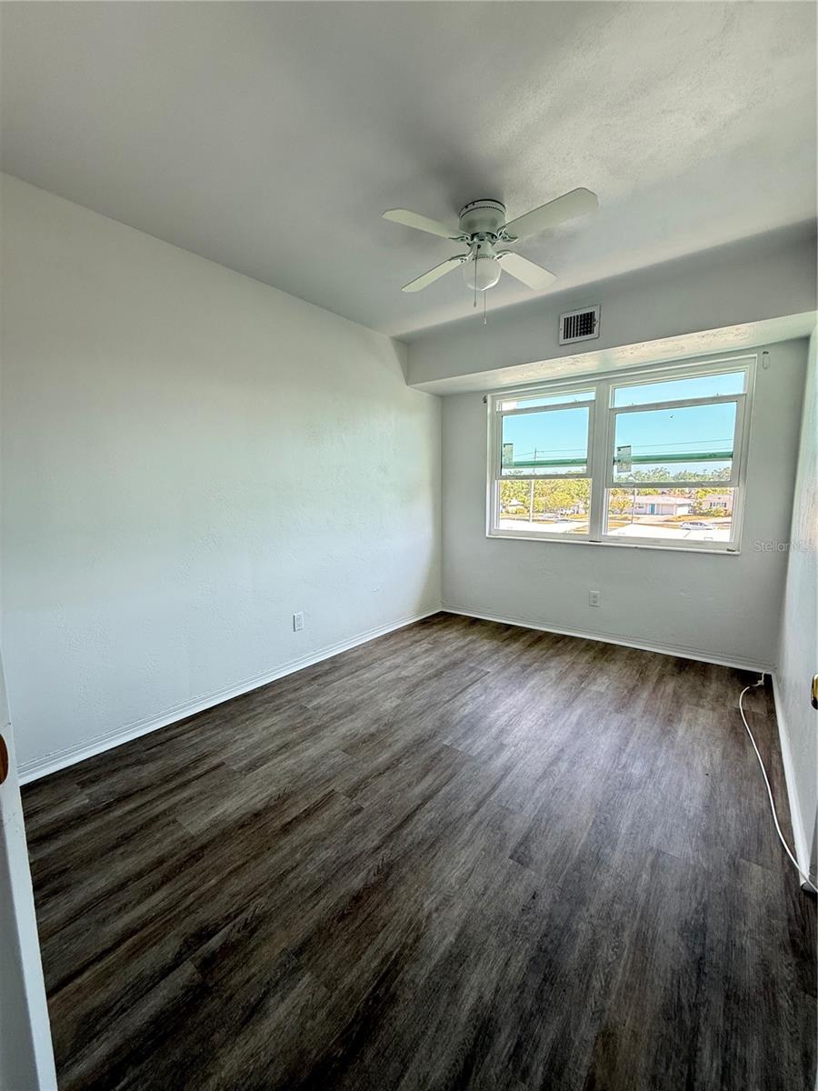 11447 PARK BLVD #301, SEMINOLE, FL, 33772