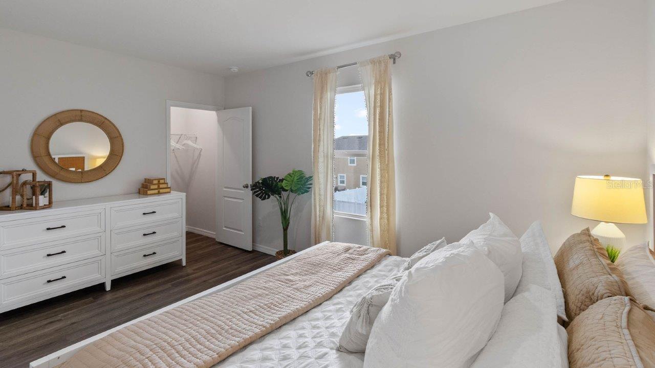 2064 MONTEVERDE AVE, DAVENPORT, FL, 33837