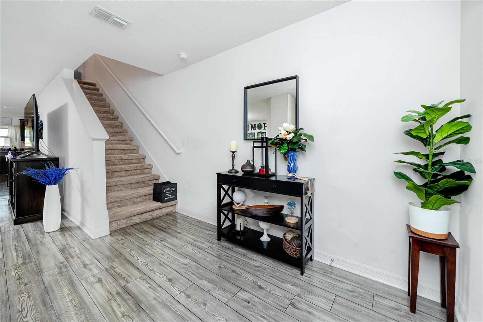 5424 COMPANION LN, TAMPA, FL, 33619