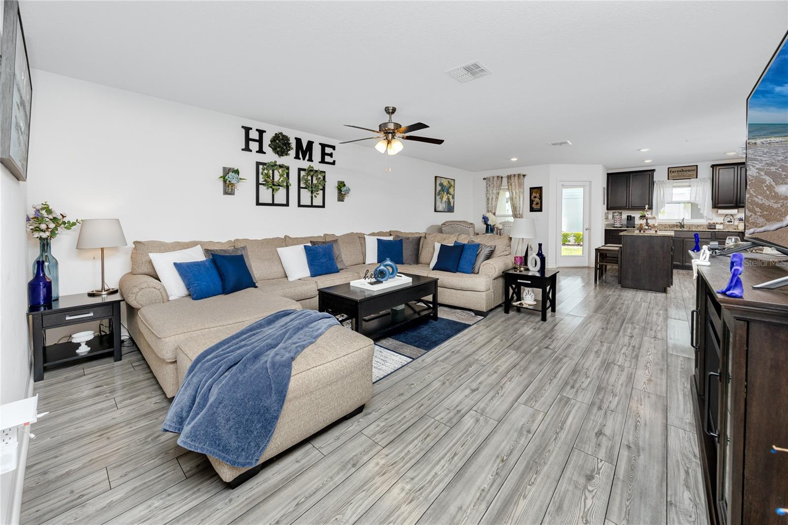 5424 COMPANION LN, TAMPA, FL, 33619