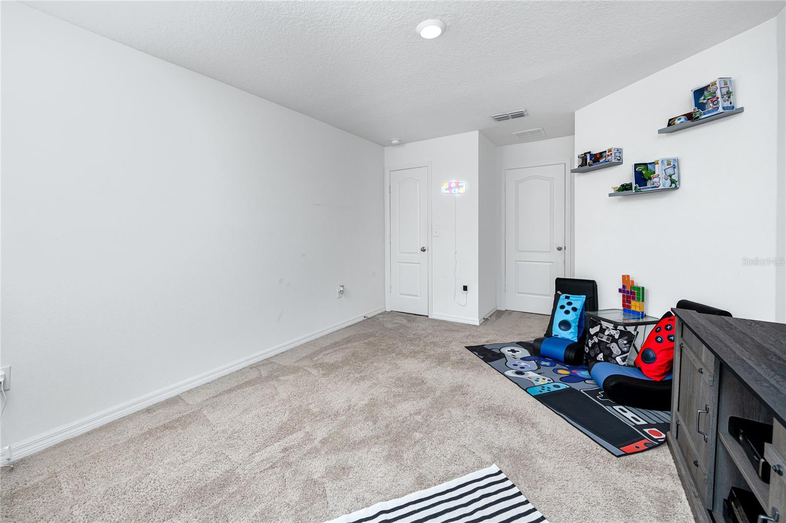 5424 COMPANION LN, TAMPA, FL, 33619