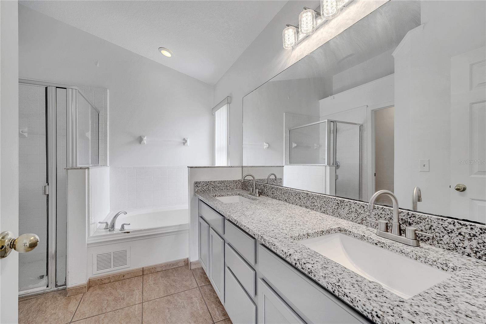 2422 BLACK POWDER LN, KISSIMMEE, FL, 34743