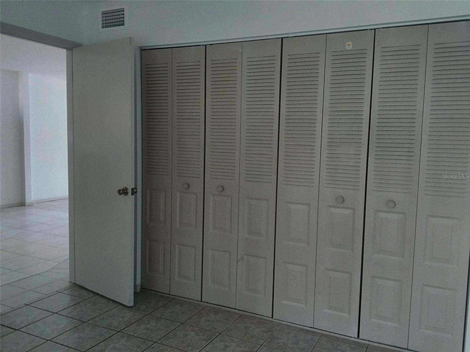 313 DIRKSEN DR #G2, DEBARY, FL, 32713