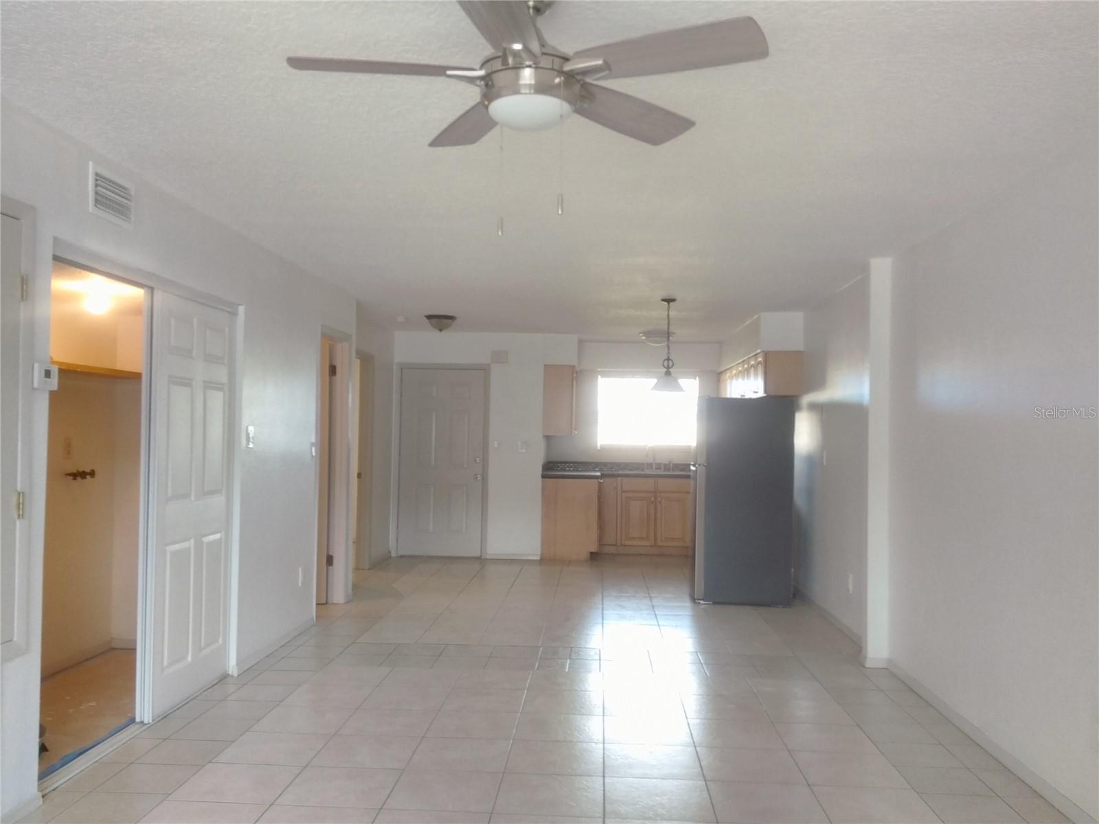 313 DIRKSEN DR #G2, DEBARY, FL, 32713