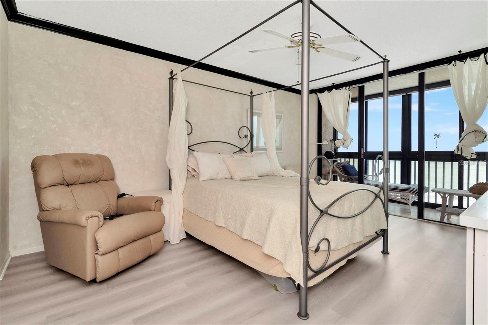 15462 GULF BLVD #508, MADEIRA BEACH, FL, 33708