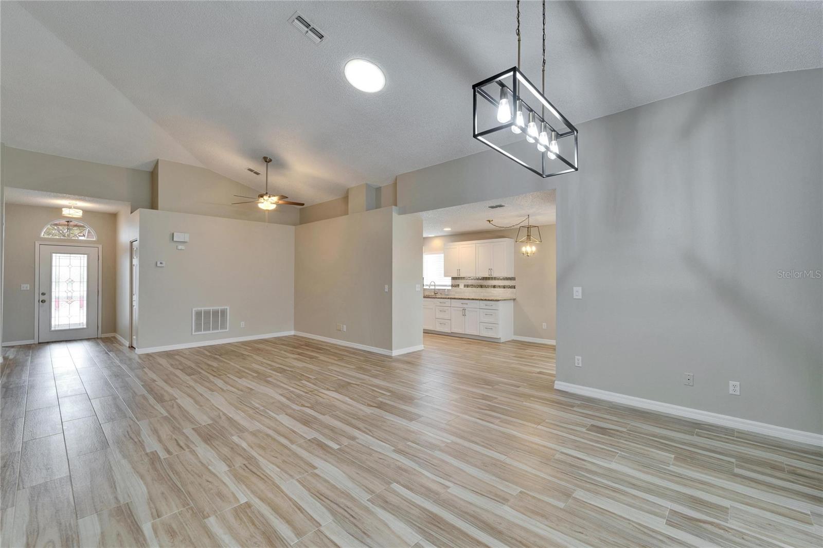 2222 MAYFIELD PALMS LN #322, SUN CITY CENTER, FL, 33573