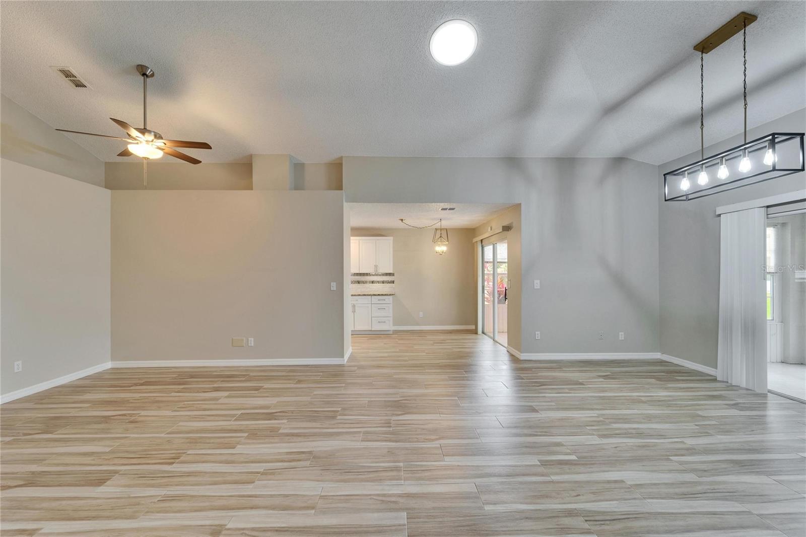 2222 MAYFIELD PALMS LN #322, SUN CITY CENTER, FL, 33573