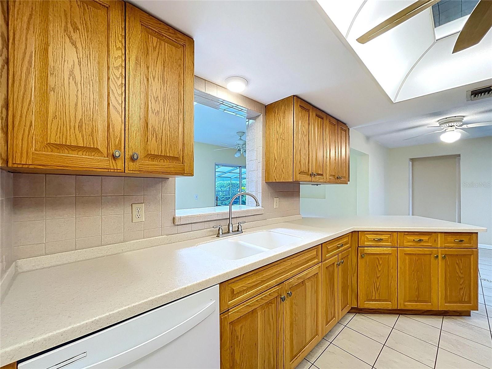 232 PINECREST DR, PALM HARBOR, FL, 34683