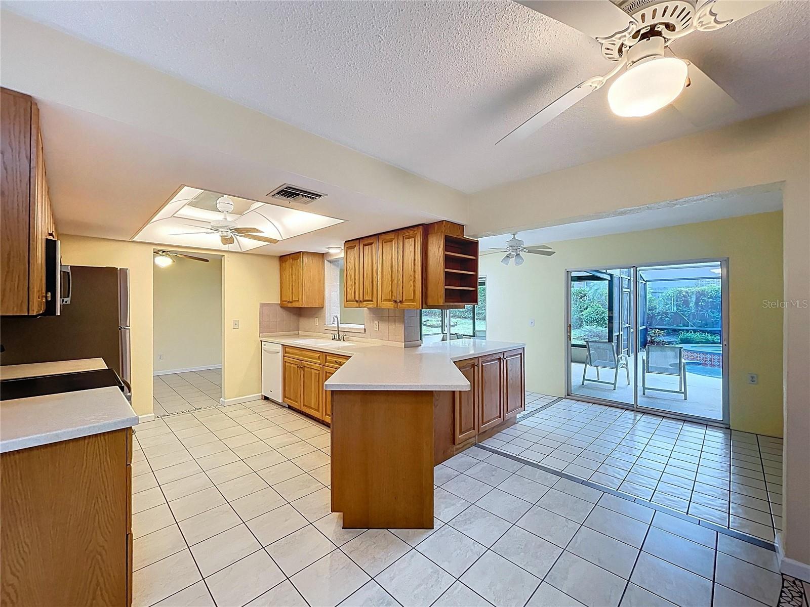 232 PINECREST DR, PALM HARBOR, FL, 34683