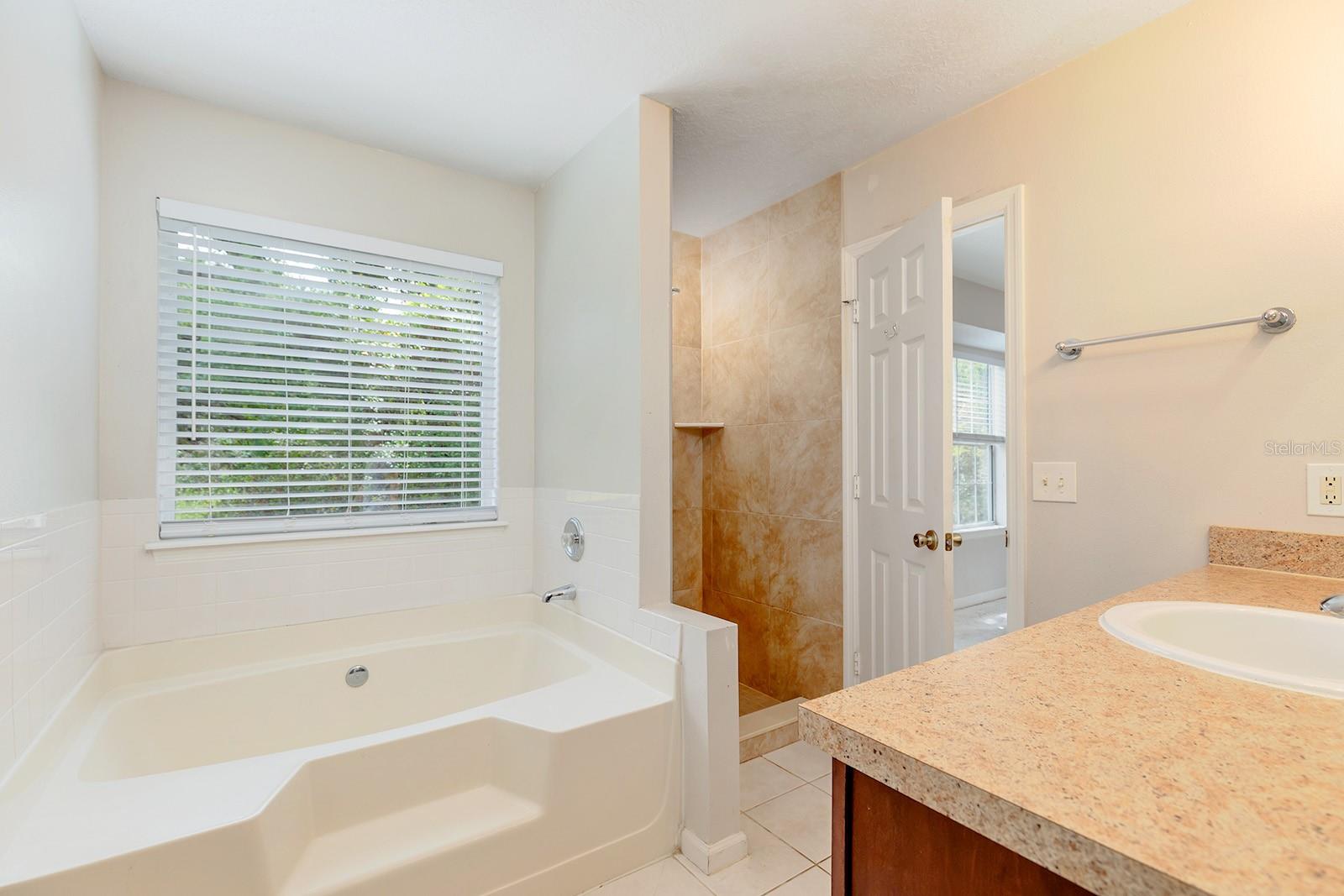 2320 RED EMBER RD, OVIEDO, FL, 32765