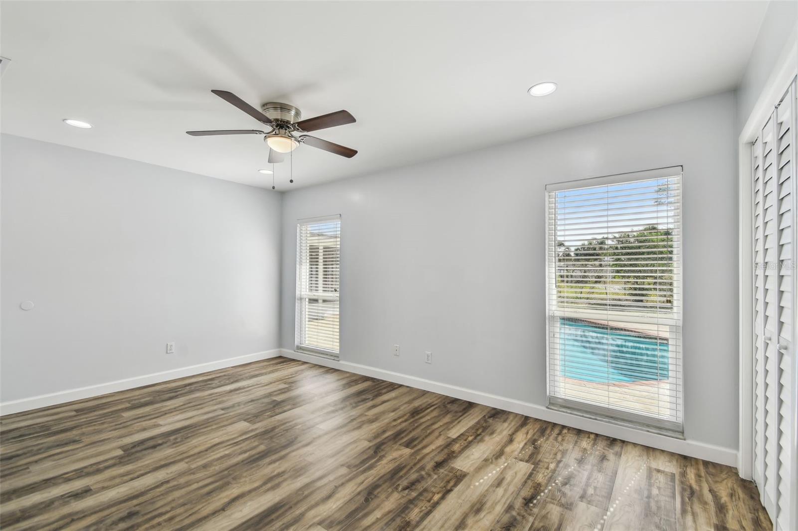 7405 CLEARVIEW DR, TAMPA, FL, 33634