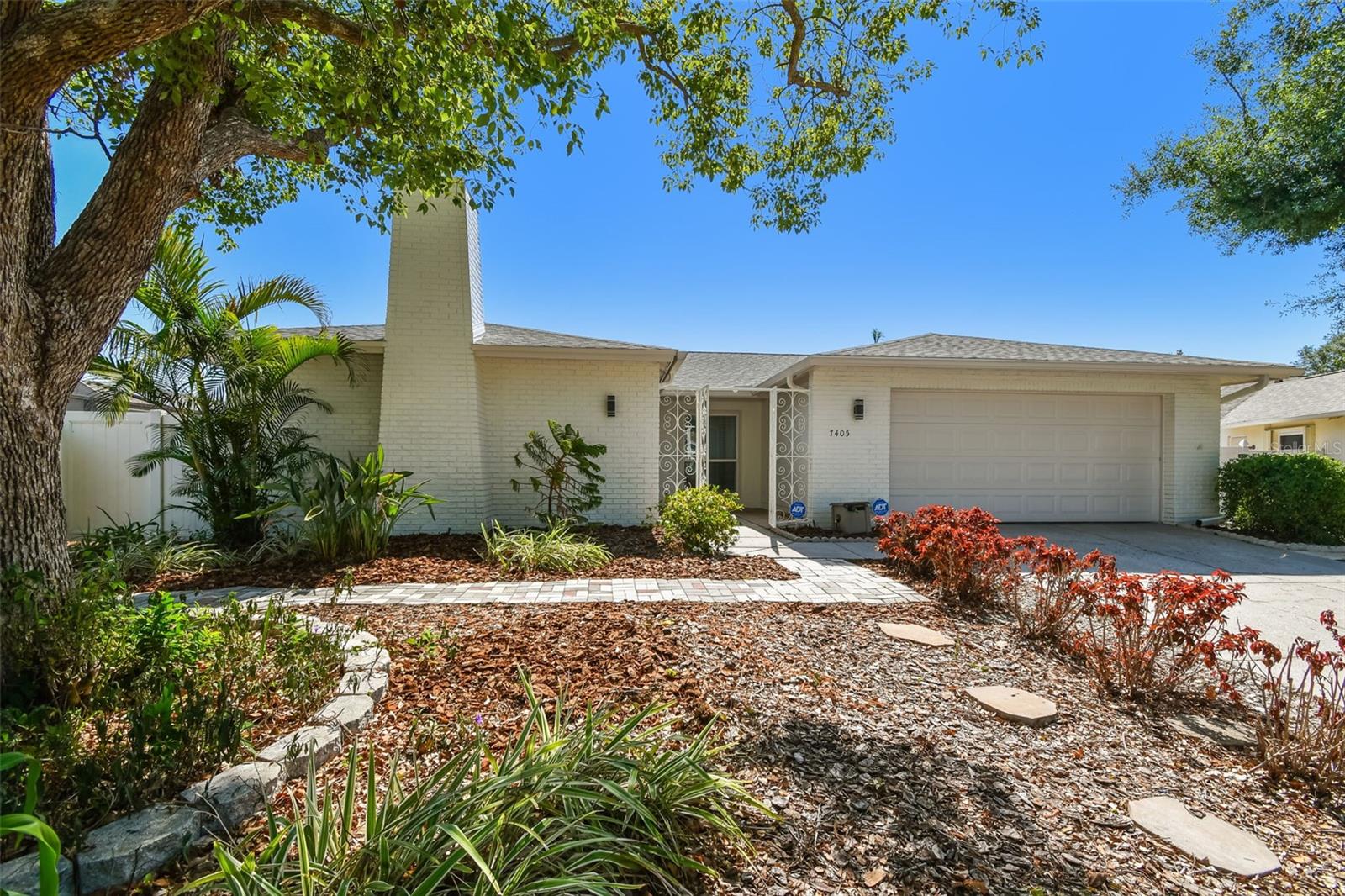 7405 CLEARVIEW DR, TAMPA, FL, 33634