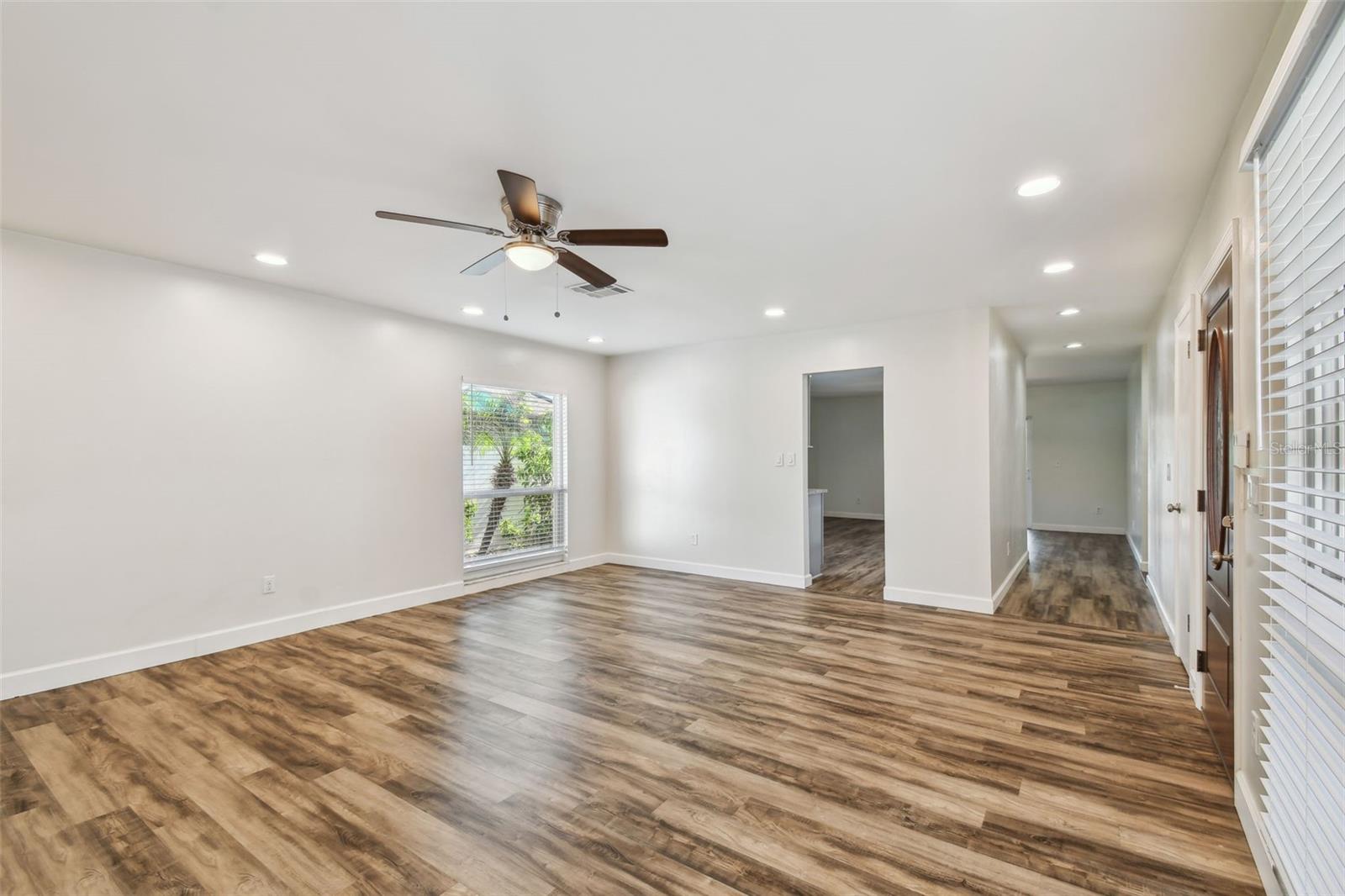 7405 CLEARVIEW DR, TAMPA, FL, 33634