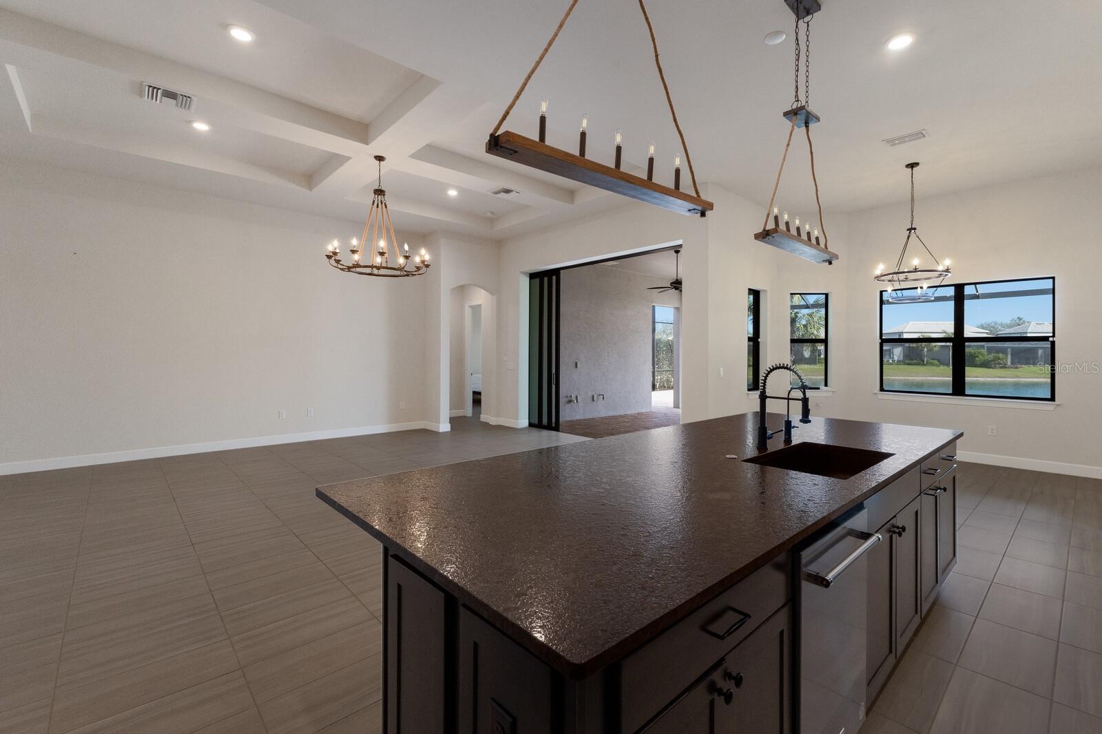 712 SIGSBEE LOOP, SARASOTA, FL, 34240