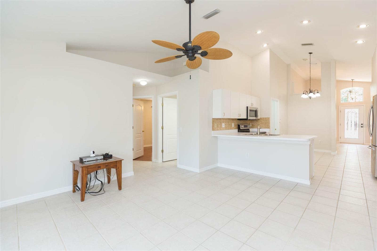 13023 WATERBOURNE DR, GIBSONTON, FL, 33534