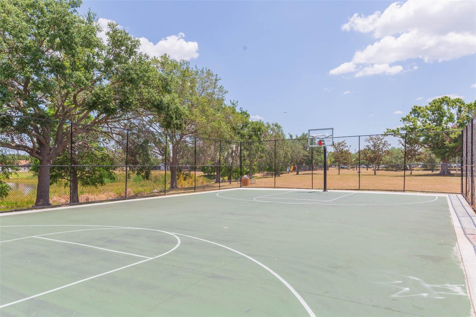 13023 WATERBOURNE DR, GIBSONTON, FL, 33534