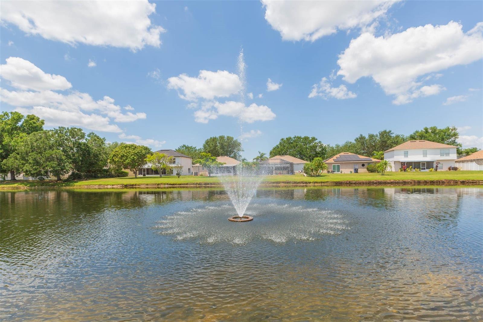 13023 WATERBOURNE DR, GIBSONTON, FL, 33534