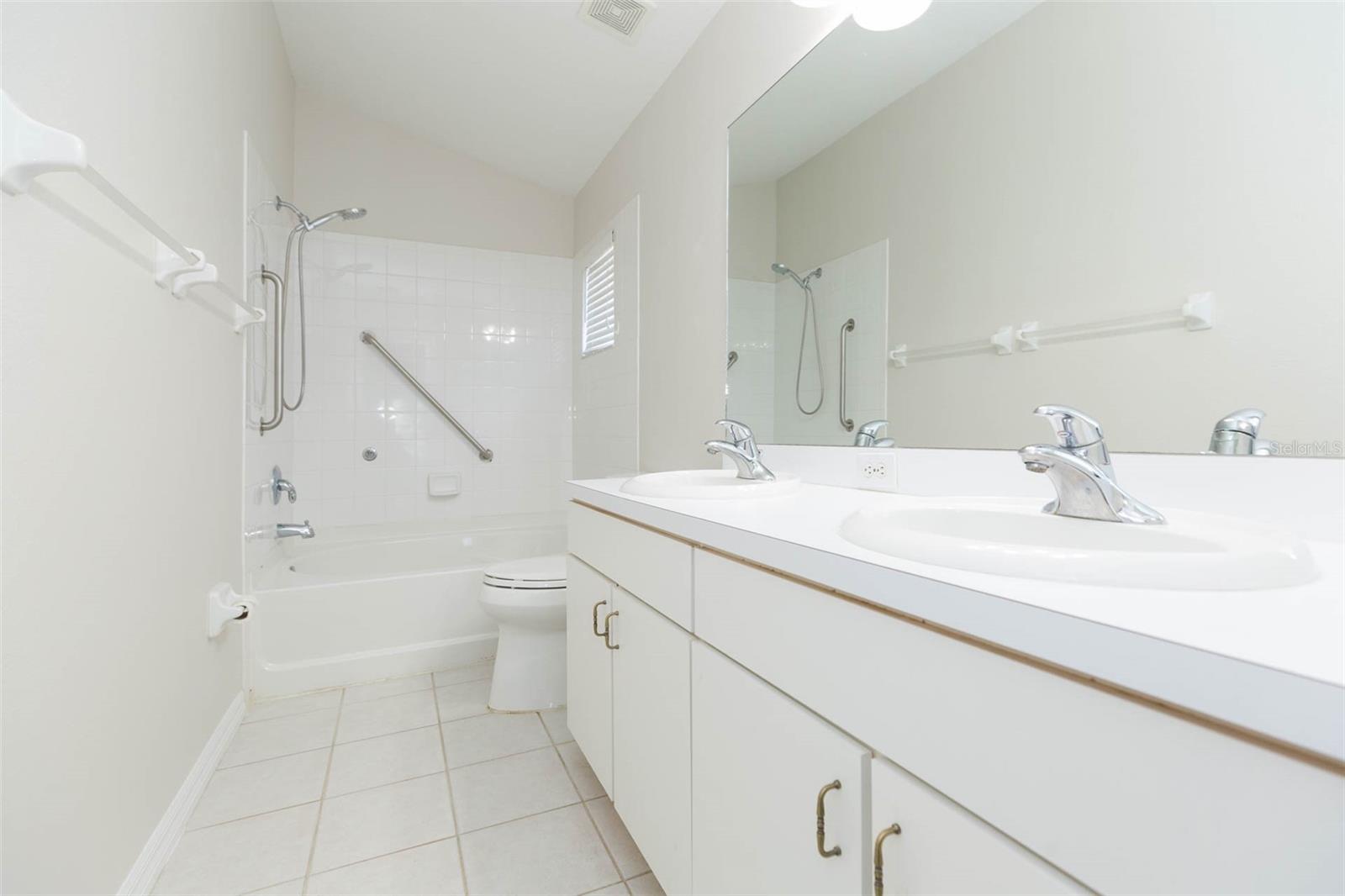 13023 WATERBOURNE DR, GIBSONTON, FL, 33534