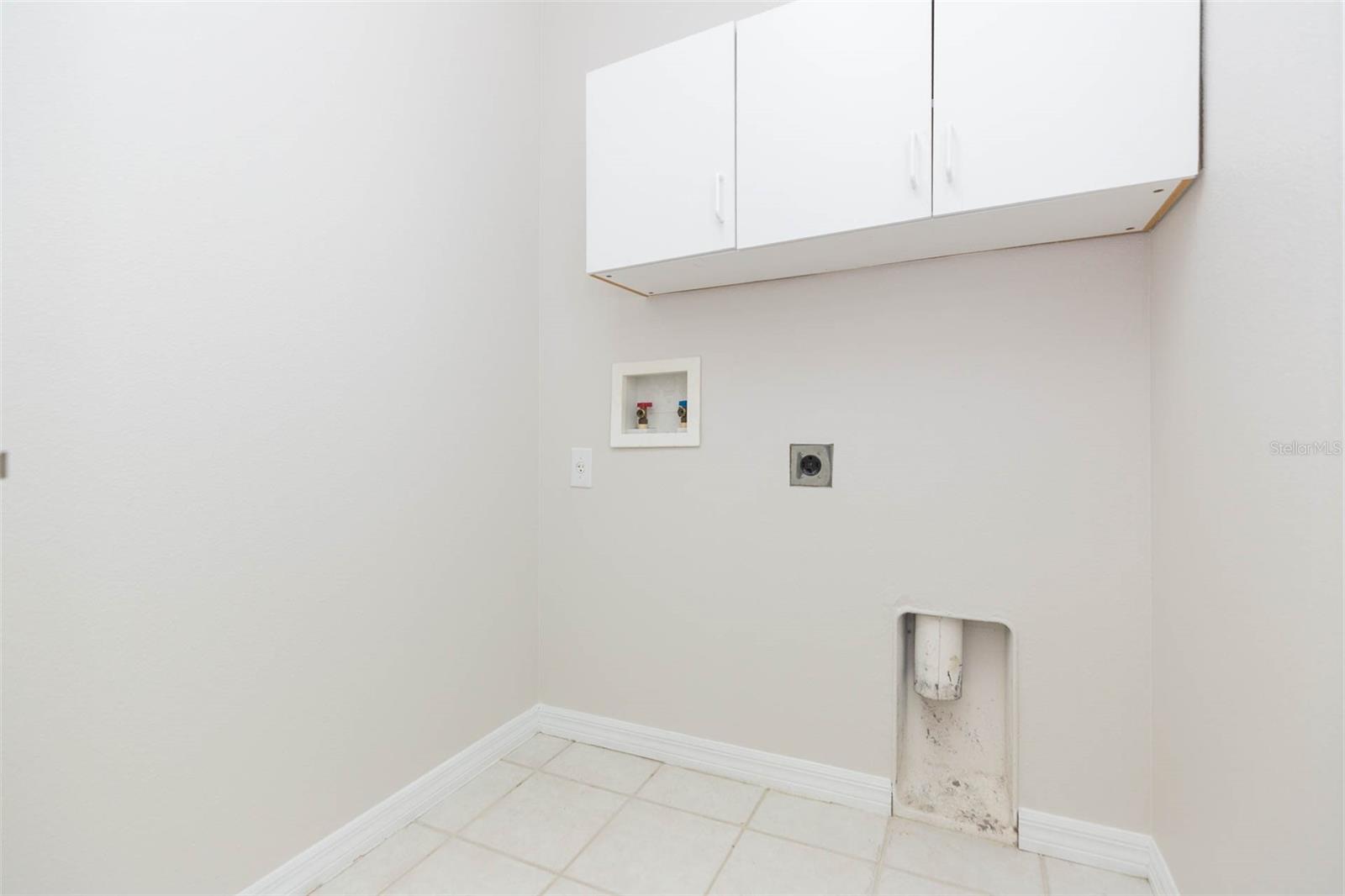 13023 WATERBOURNE DR, GIBSONTON, FL, 33534