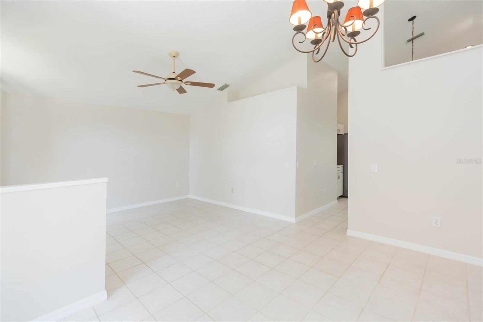 13023 WATERBOURNE DR, GIBSONTON, FL, 33534