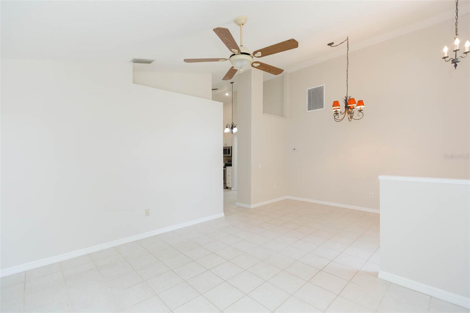 13023 WATERBOURNE DR, GIBSONTON, FL, 33534