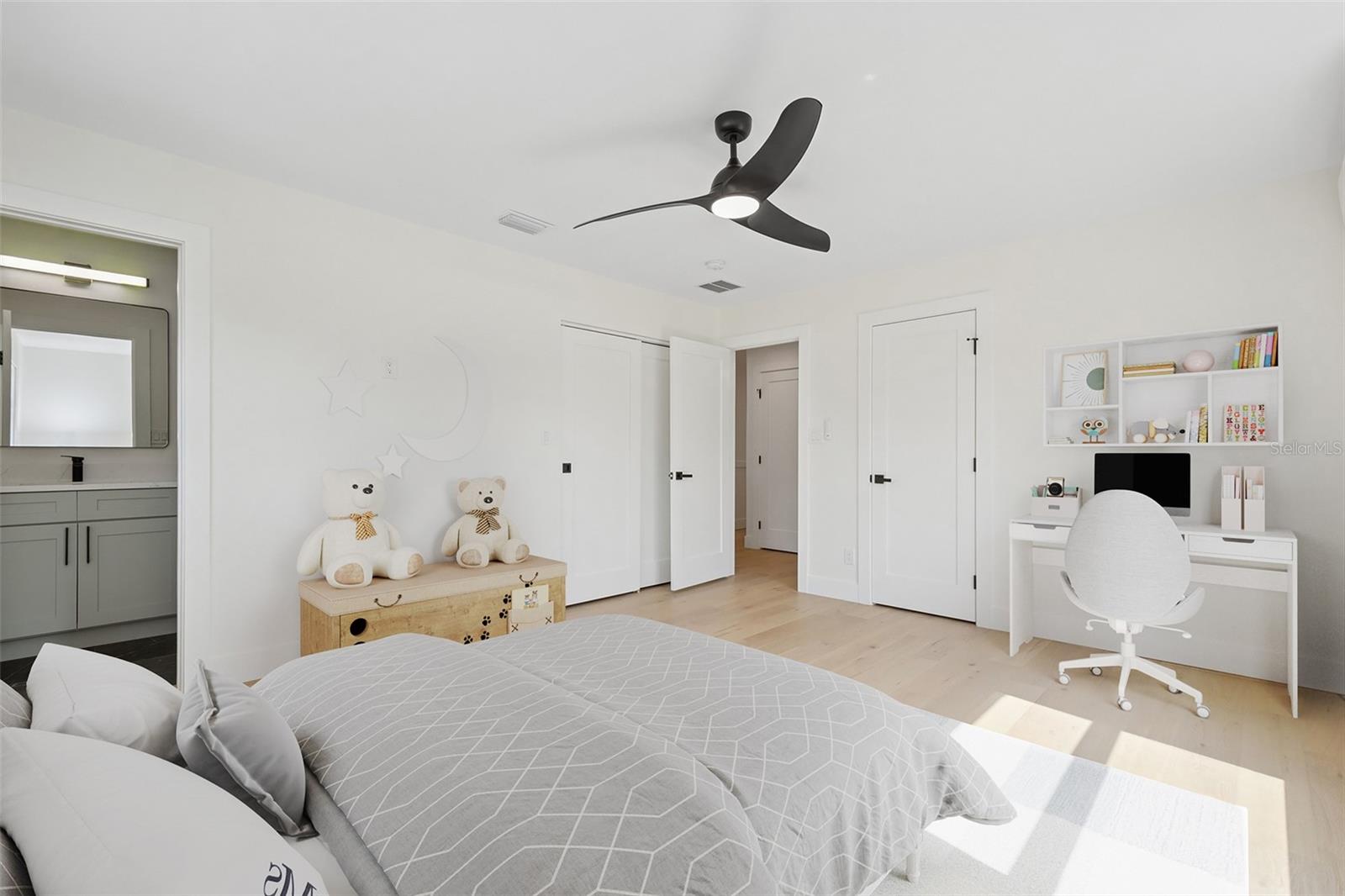 2655 BAY ST, SARASOTA, FL, 34237