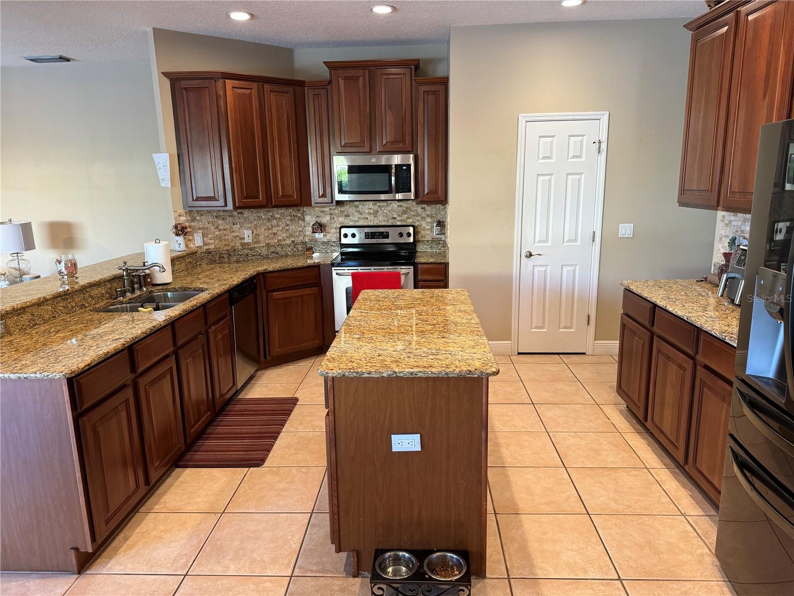 1694 CHERRY BLOSSOM TER, HEATHROW, FL, 32746