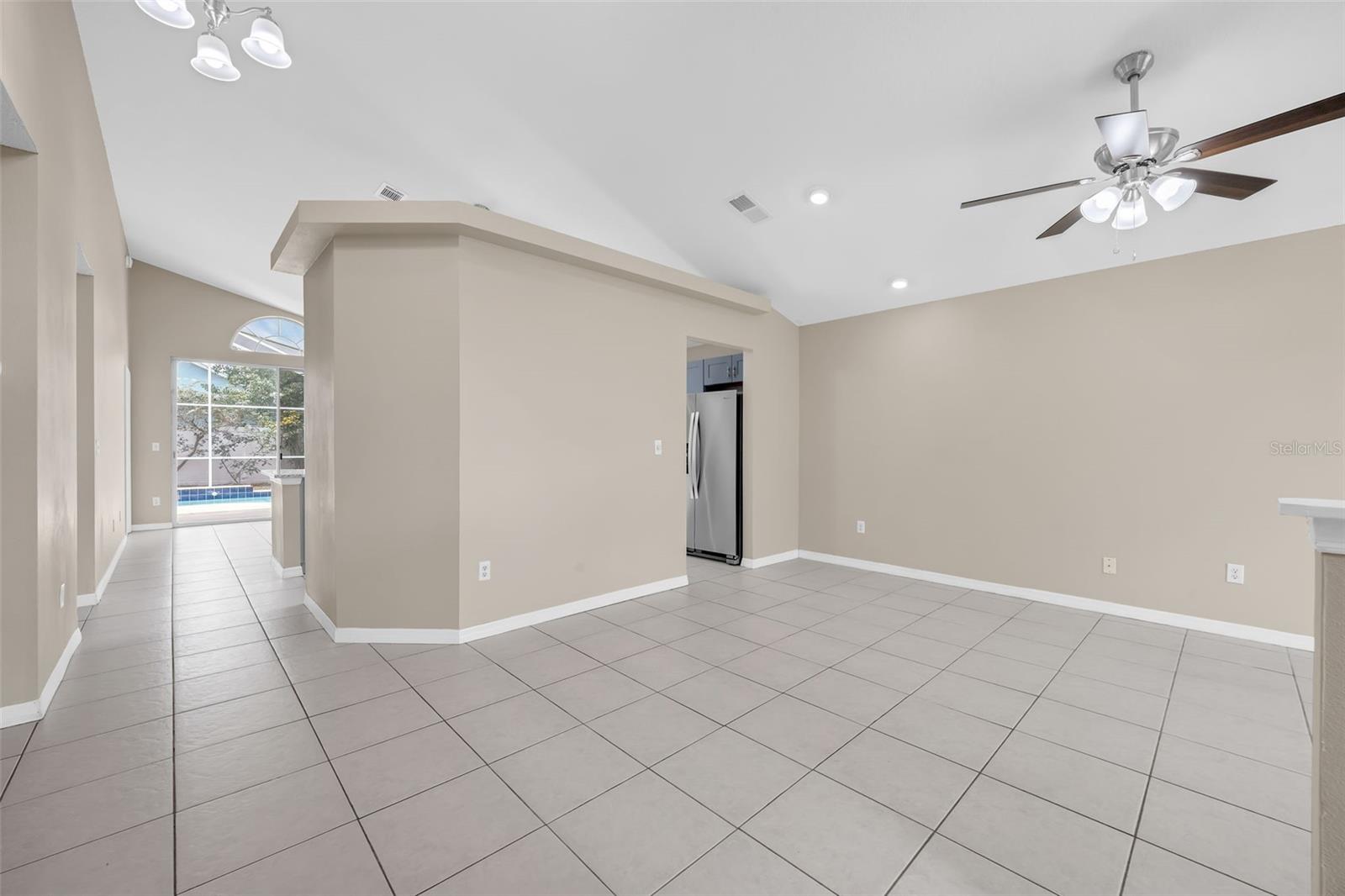 12832 DOWNSTREAM CIR, ORLANDO, FL, 32828
